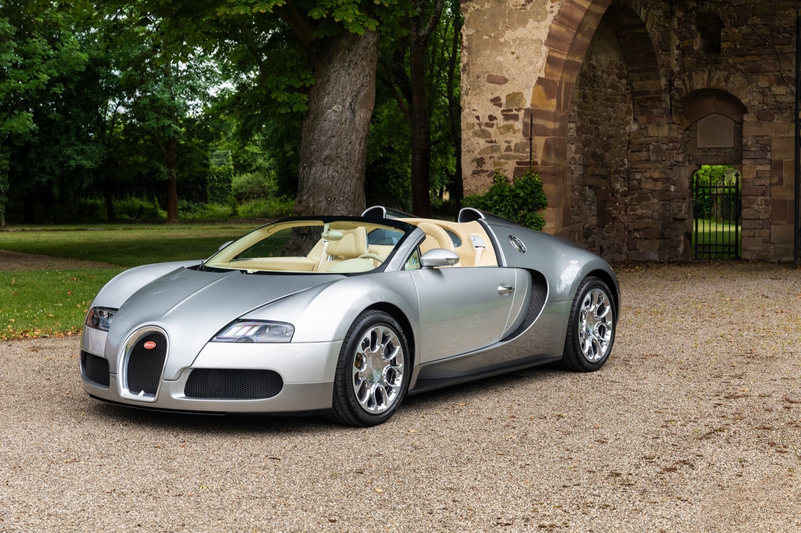 fabrieksnieuwe Bugatti Veyron
