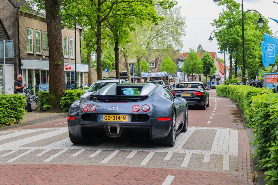 Autoblog Spot van de Week: Bugatti Veyron