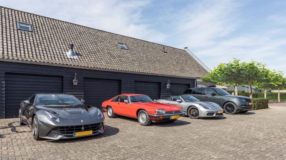 Peperdure villa in Montfoort wacht op jouw autocollectie