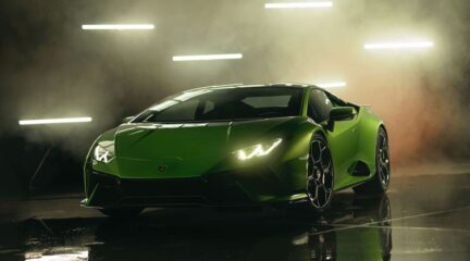 Lamborghini bulkt van de poen: ontwikkelt motor voortaan zelf