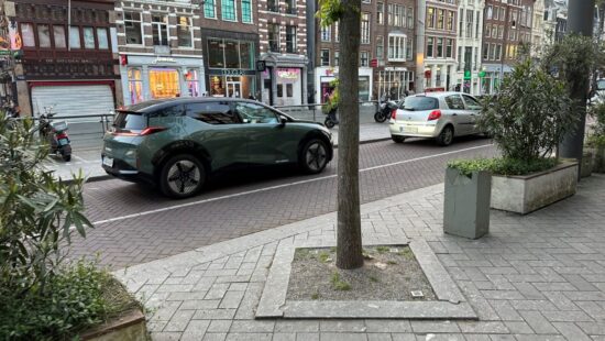 Vervuilend verkeer niet meer welkom in Amsterdam