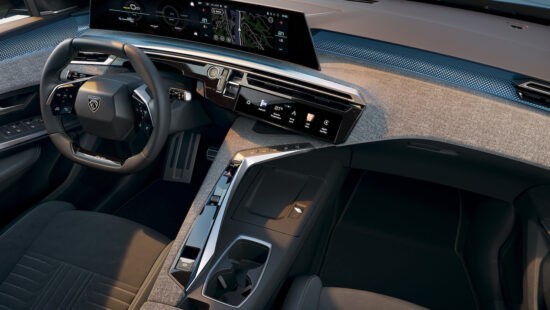 nieuwe Peugeot i-Cockpit