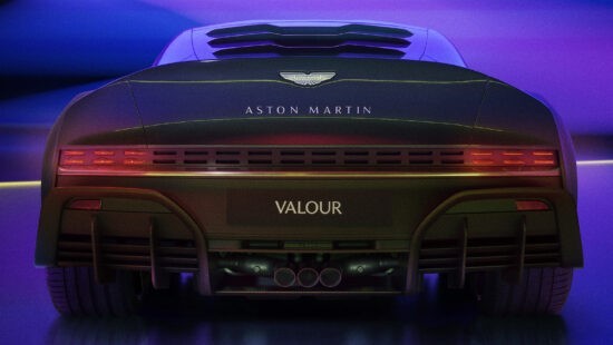 Aston Martin Valour is een cadeau met V12 en handbak