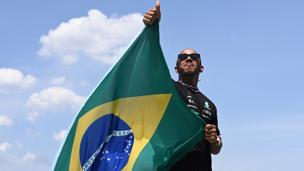 Advocaten Massa hopen op steun van 'Braziliaan' Lewis Hamilton