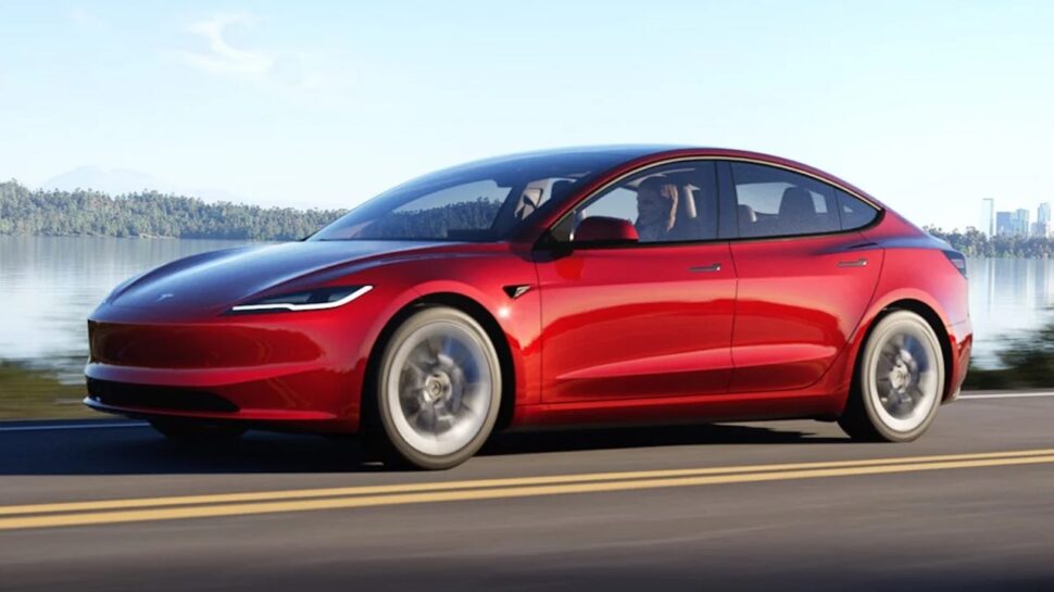 Elon Musk ontkent gerucht over nieuwe Gigafactory