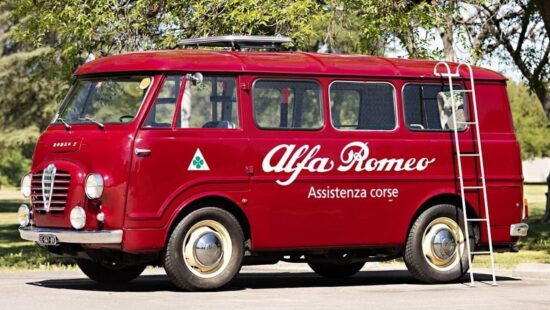 Alfa Romeo overweegt een MPV