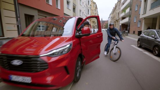 Auto's worden veiliger voor appende fietsers!