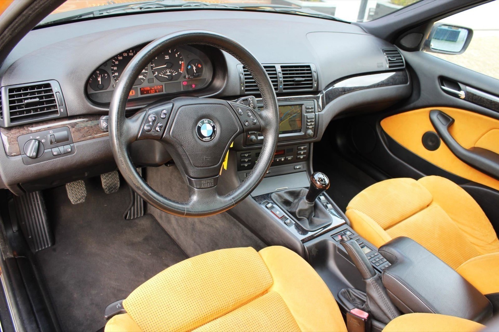 BMW 323i Individual