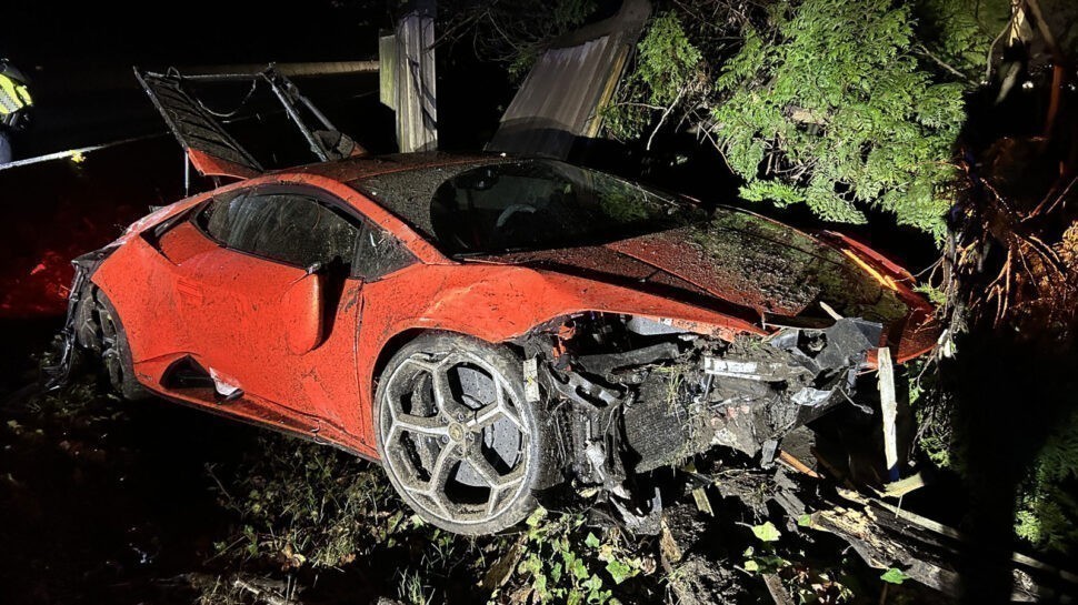 13-jarige rijdt een Lamborghini Huracán in puin