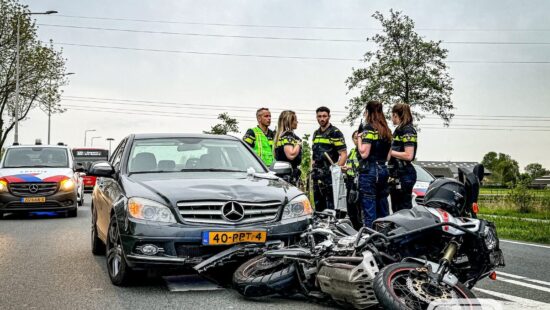 Een automobilist maakte heel wat onjuiste beslissingen in Beek en Donk, Noord-Brabant.